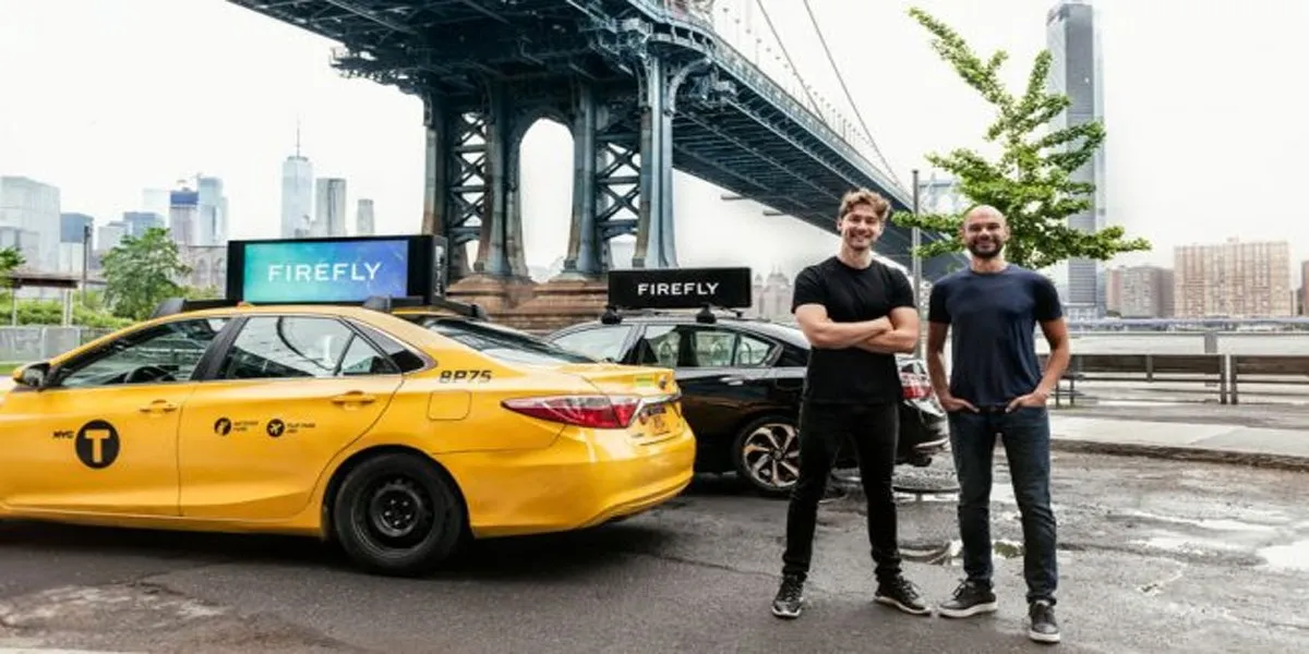 Roof Taxi Advertising LCD Roof Taxi Advertising LCD